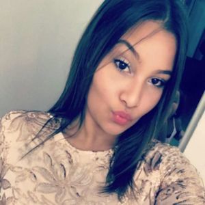 Meet your Posher, Destiny